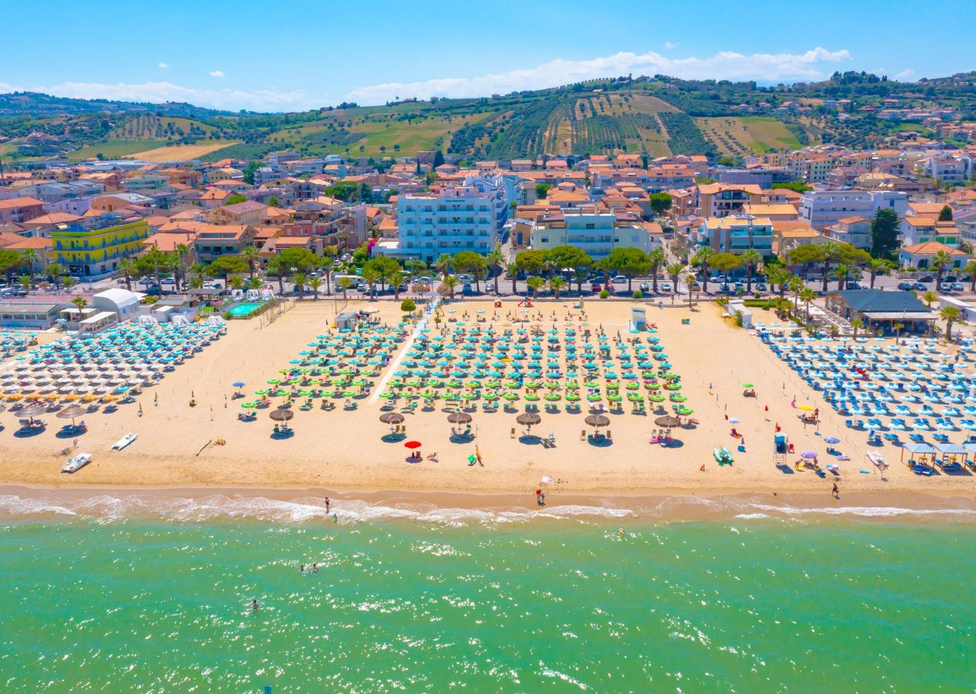 Residence Abruzzo Resort Tortoreto Dış mekan fotoğraf