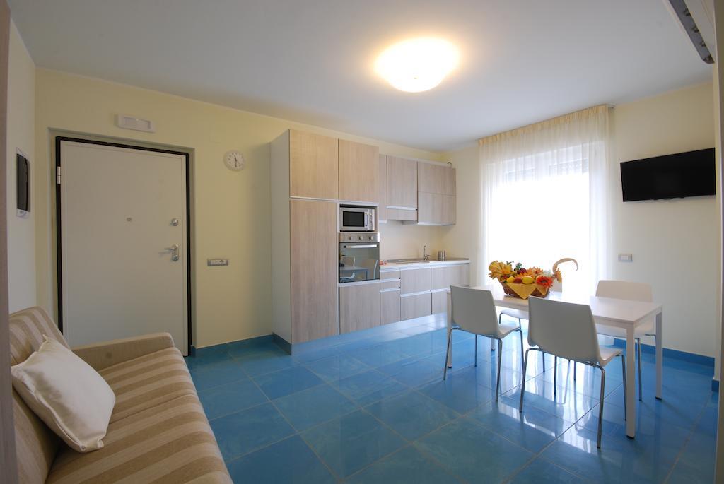 Residence Abruzzo Resort Tortoreto Oda fotoğraf